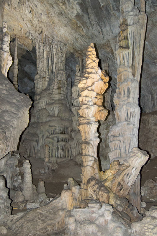 Lewis & Clark Caverns